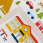 Preview: Rutschfester Kinderzimmerteppich mit Städtemuster in Beige