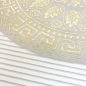 Preview: Glänzender Designerteppich mit Orientalischem Muster in weiß-gold