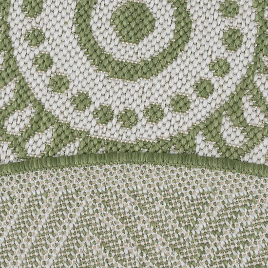 Preview: Runder Teppich mit modernem Ethno-Design in Grün und Weiß – Stilvoll und vielseitig für jeden Raum Preview: Runder Teppich mit modernem Ethno-Design in Grün und Weiß – Stilvoll und vielseitig für jeden Raum
