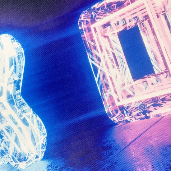 Preview: Gamingteppich rutschfest mit Neonfarbenen LED-artigen Symbolen als Muster