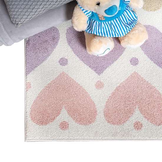 Preview: Kinderzimmerteppich mit Herzmuster – weich & verspielt