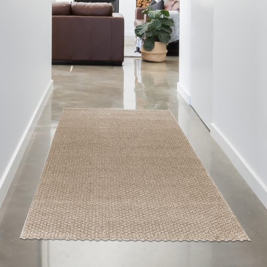 Beiger Teppich robust pflegeleicht Schlingenoptik vielseitig