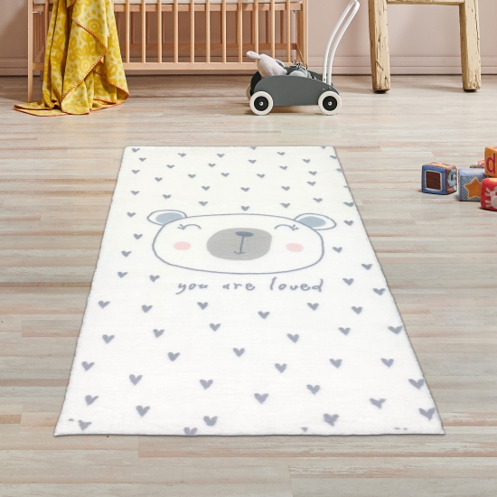 Preview: Kinderzimmer-Teppich mit Herzen und einem süßen Bären | creme