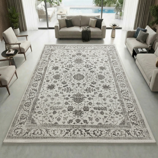 Orientteppich mit pflanzlichen Verzierungen & Ornamenten in creme