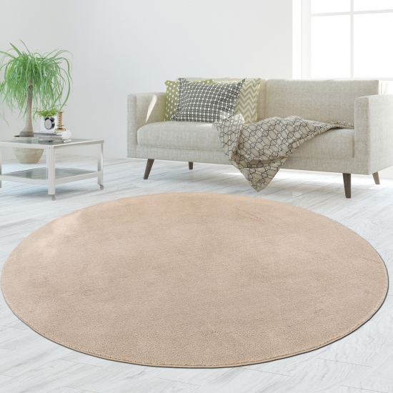 Preview: Beiger Teppich zeitlos weich dekorativ langlebig für stilvolles Wohnen