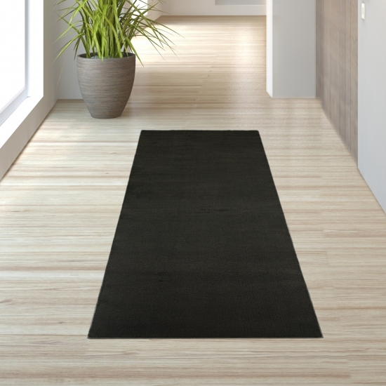 Preview: Schwarzer Teppich weich und gemütlich pflegeleicht ideal für stilvolles Wohnen