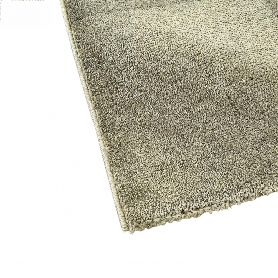 Pflegeleichter Kurzflor Teppich Grün mit modernem Karomuster