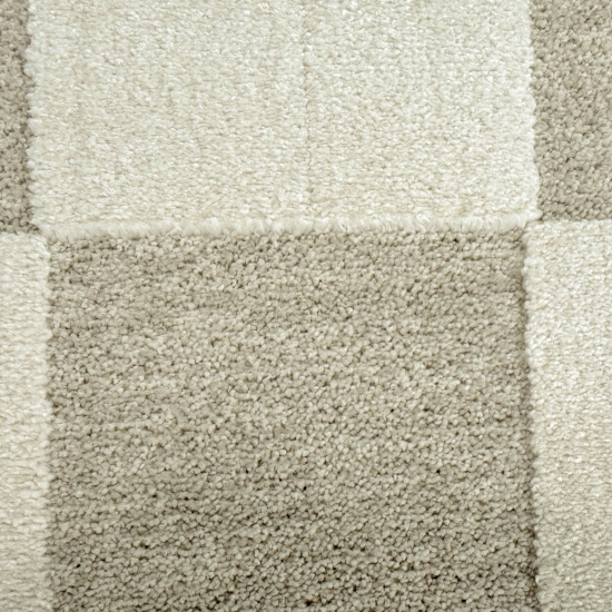 Preview: Teppich Pflegeleicht und Strapazierfähig mit Karomuster in Creme Beige Preview: Teppich Pflegeleicht und Strapazierfähig mit Karomuster in Creme Beige