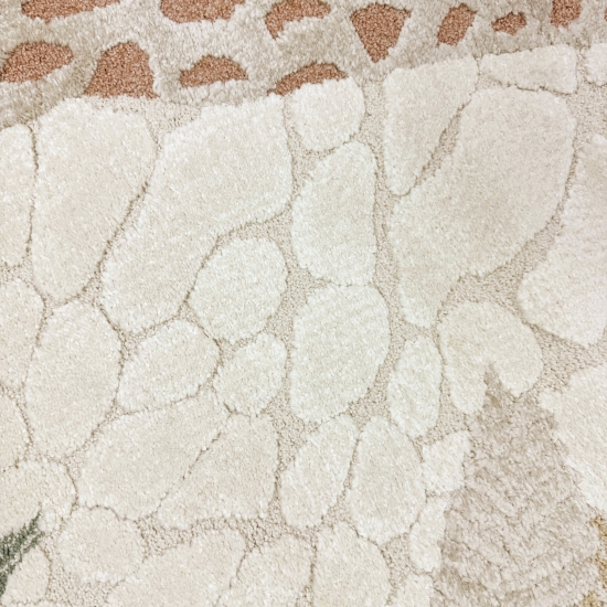 Preview: Kinderzimmer Spielezimmer Teppich mit Giraffen Abbild in creme beige