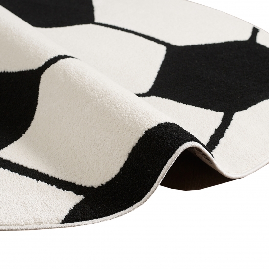 Preview: Fußballteppich rund Weich & robust für Kinderzimmer und Wohnzimmer in Schwarz Weiß