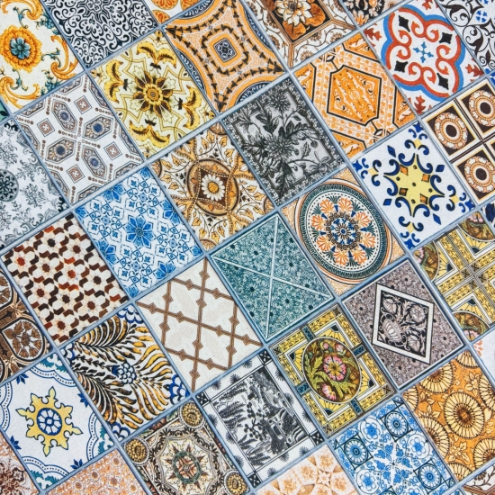 Waschbarer Küchenläufer-Teppich  mit Fliesenmuster in bunt