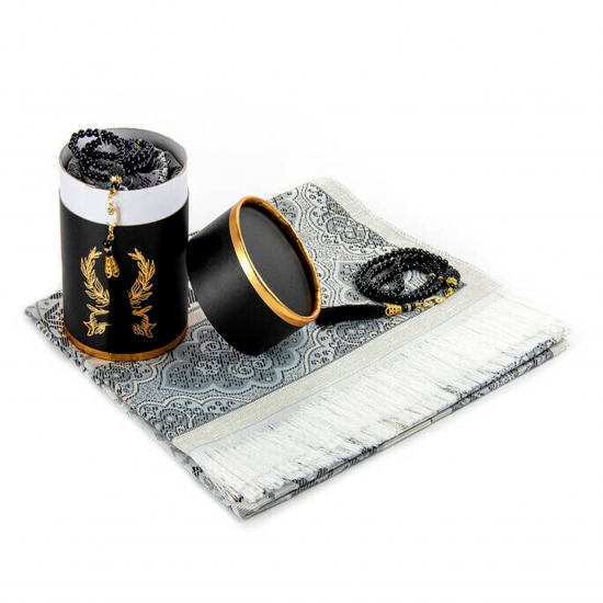Preview: Gebetsteppich Taftstoff Grau 65 x 110 cm mit Geschenkbox und 99er Gebetskette – klassisches Set für Gebet & Besinnung