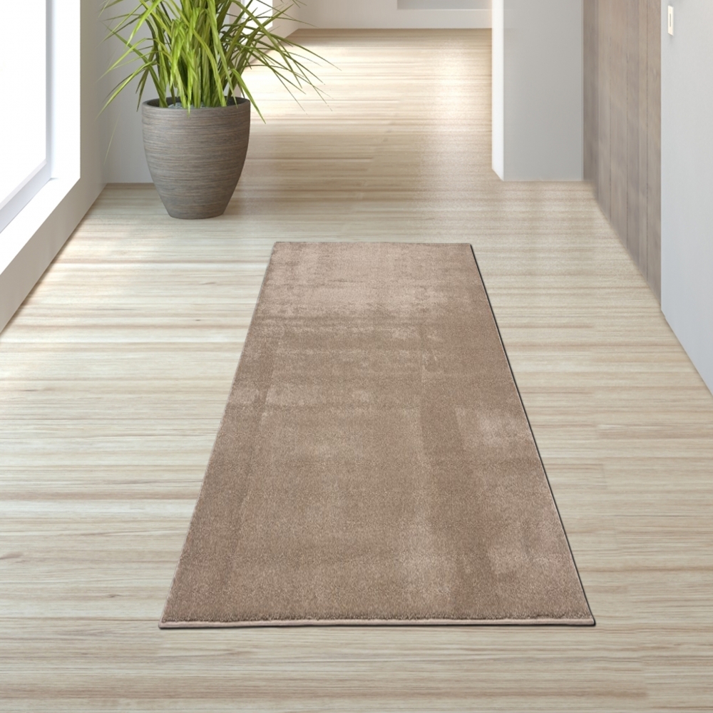 Teppich Taupe Uni praktisch robust pflegeleicht Alltag