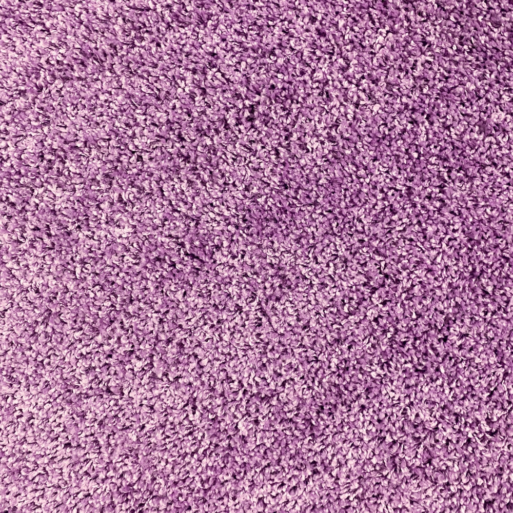 Weicher Shaggy Teppich in Flieder – pflegeleichter Hochflor für moderne Wohnräume