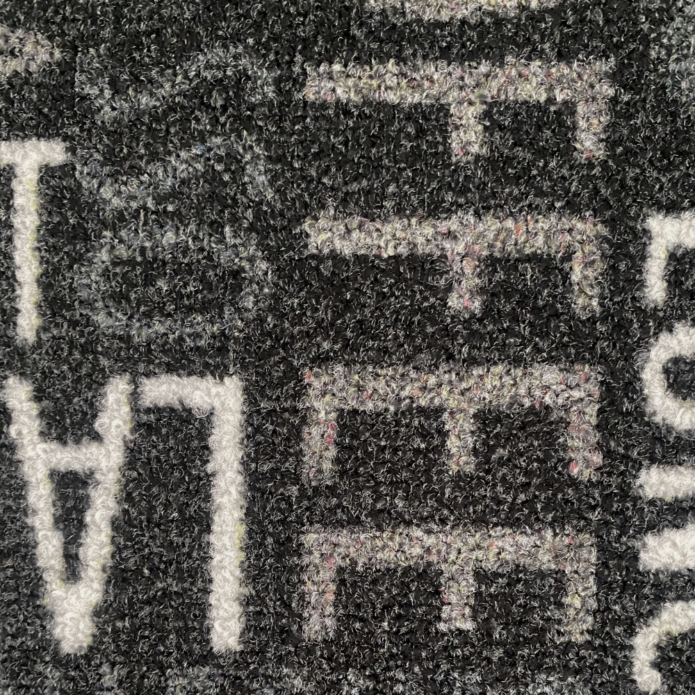 Teppich mit Schriftzug Coffee Macchiato