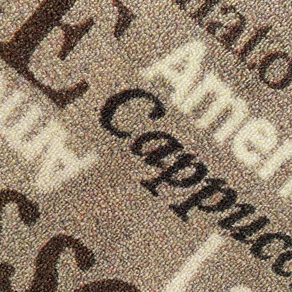 Teppich mit Schriftzug Coffee Macchiato