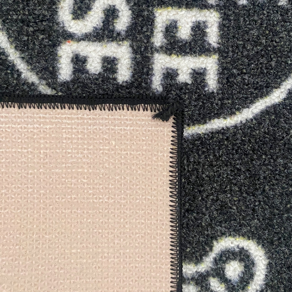 Teppich mit Schriftzug Coffee