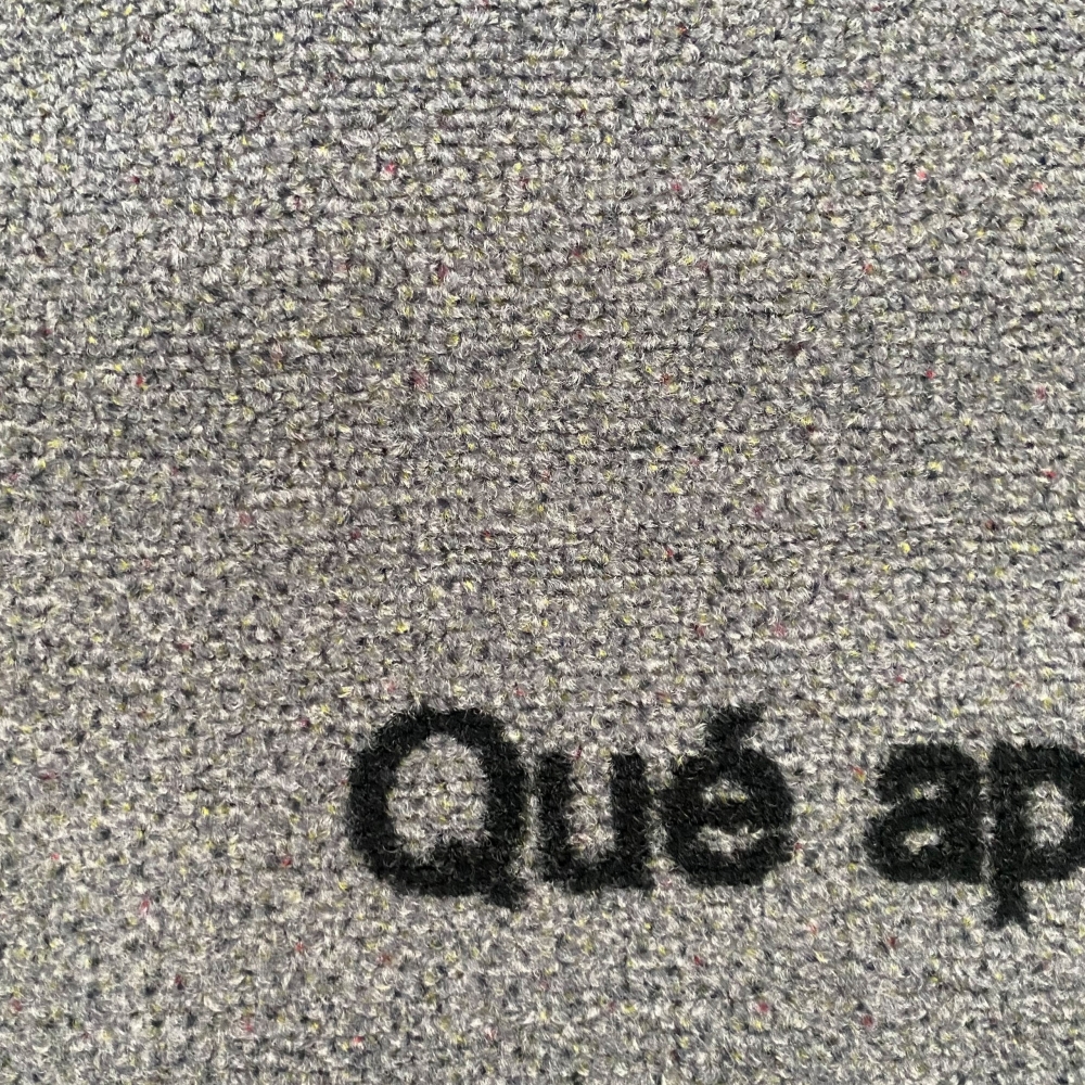 Küchenteppich waschbar mit Schriftzug Guten Appetit in Grau Gelb