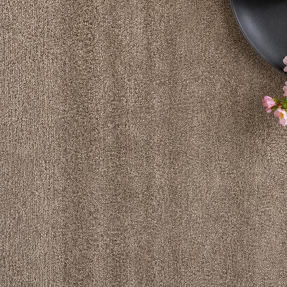Pflegeleichter Kurzflor Teppich Taupe mit weicher Oberfläche