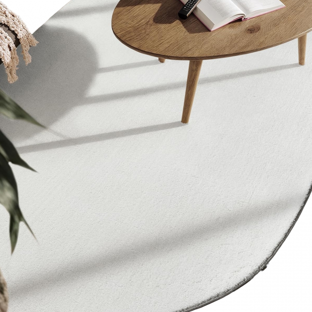 Teppich Shape in moderner Freiform rutschfest weich Creme