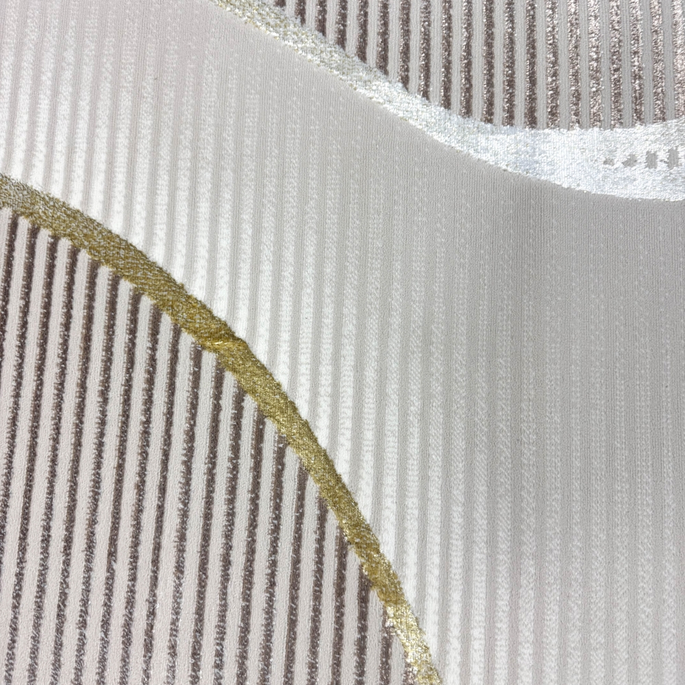 Wohnteppich in Creme mit geschwungenem Hoch-Tief-Muster