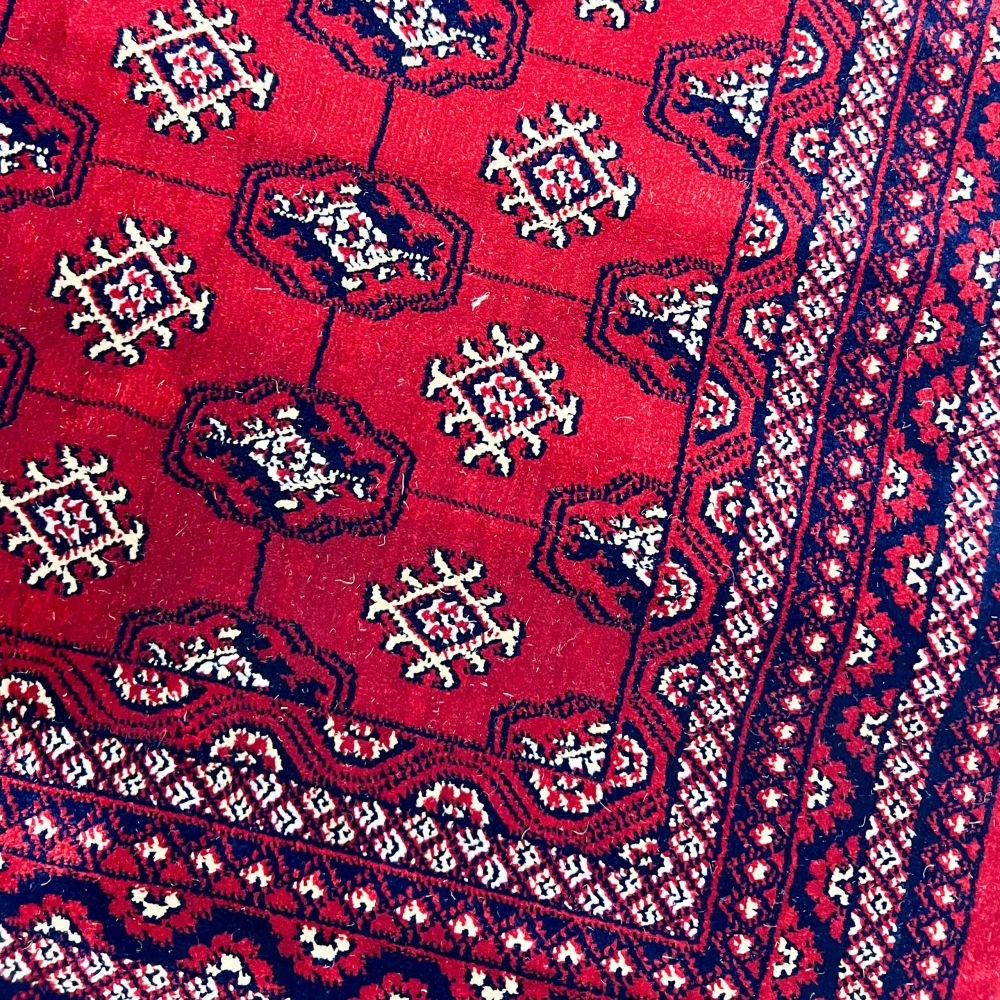 Teppich Rot geometrisches Muster pflegeleicht für Wohnbereiche