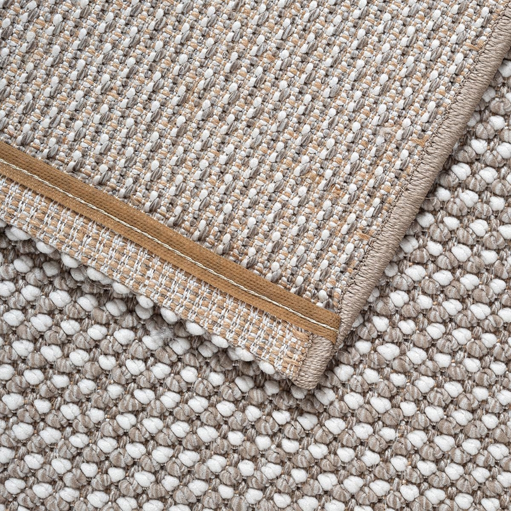 Wohnzimmerteppich Niedrigflor im speziellen modernen Design in beige
