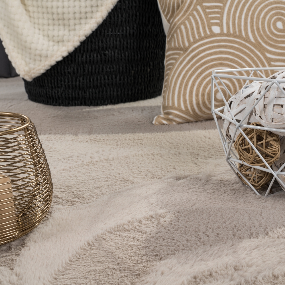 Teppich beige weich pflegeleicht saugrobotergeeignet für Wohnbereiche